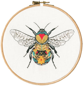 Bee - Pollen - Embroidery Kit - Bothy Threads
