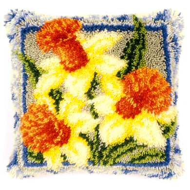 Cushion Latch Hook Kit ~ Daffodils