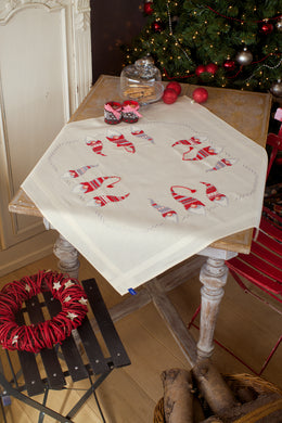 Tablecloth Embroidery Kit ~ Christmas Elves