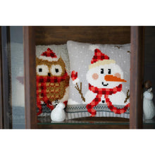 Load image into Gallery viewer, Cushion Latch Hook Kit ~ Christmas Owl