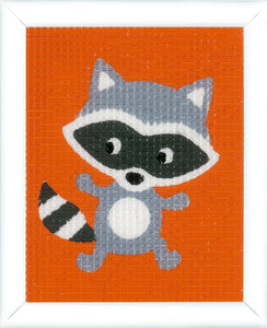 Tapestry Kit ~ Little Raccoon
