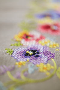Tablecloth Embroidery Kit ~ Violets