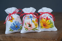 Load image into Gallery viewer, Counted Cross Stitch Kit Gift Bags ~ Colourful Flowers Set of 3