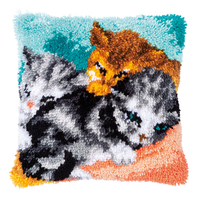 Cushion Latch Hook Kit ~ Cute Kittens