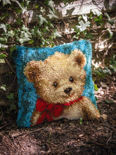 Load image into Gallery viewer, Cushion Latch Hook Kit ~ Little Bear