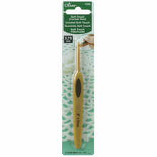 Load image into Gallery viewer, Clover Soft Touch Crochet Hooks