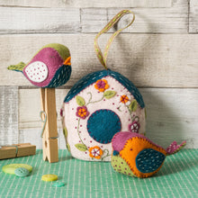Load image into Gallery viewer, Bird House and Birds Felt Craft Kit