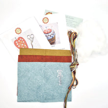 Load image into Gallery viewer, Embroidered Scissors Pouch and Mini Pincushion Felt Craft Kit
