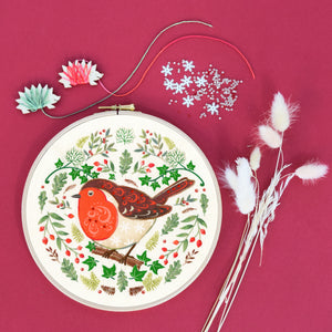 Folk Robin Embroidery Kit
