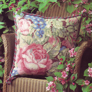 Garden Roses - Tapestry / Needlepoint Kit