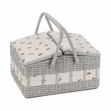Load image into Gallery viewer, Sewing box / Wicker Basket - Bee