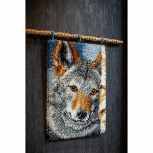 Wolf - Latch Hook Rug Kit